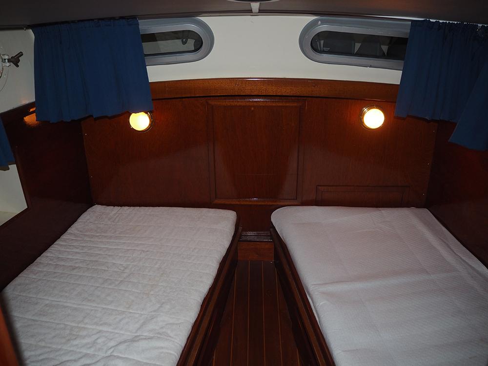 Aft cabin, Accommodation